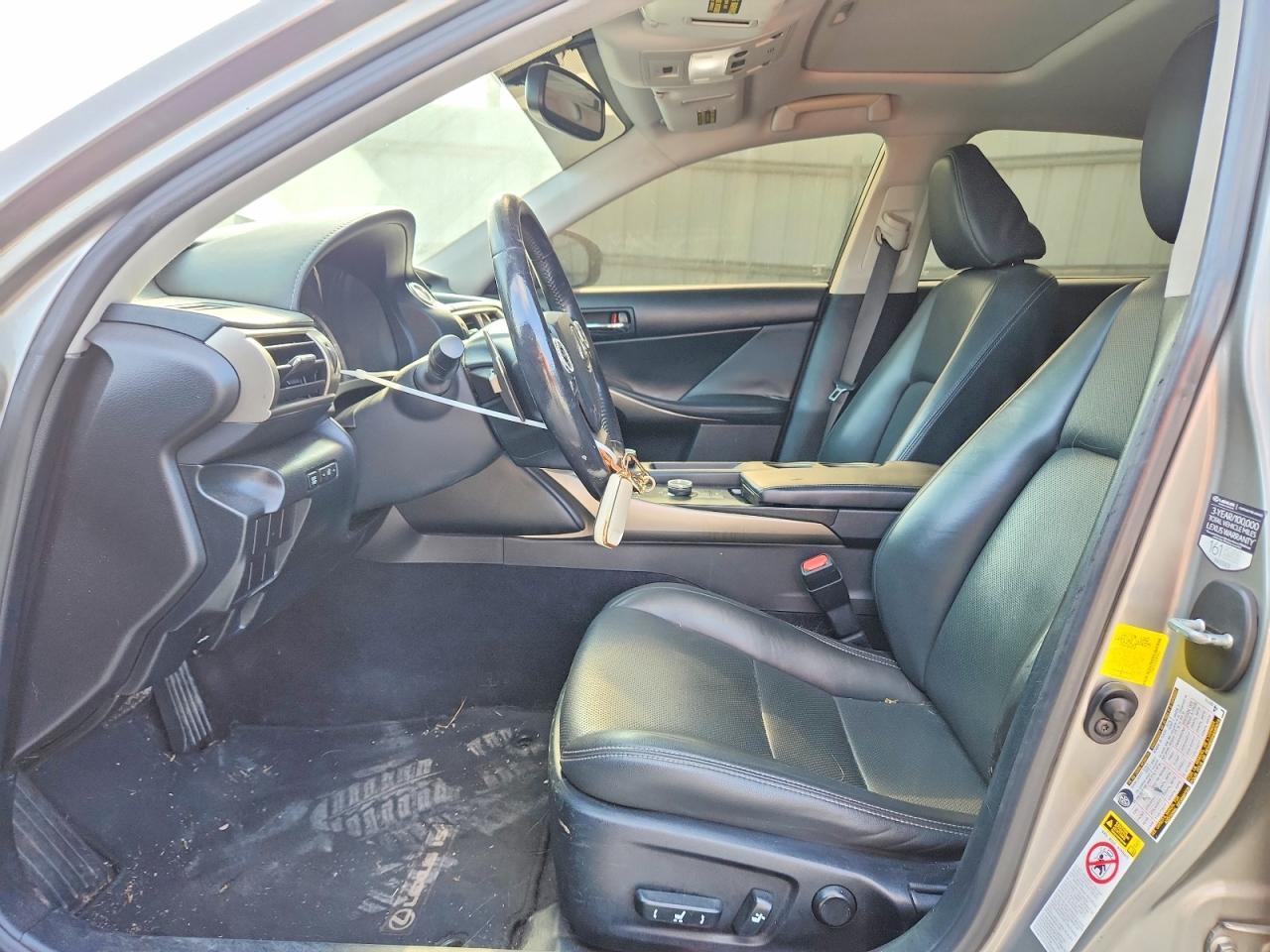 2014 Lexus Is 250 - Image 7