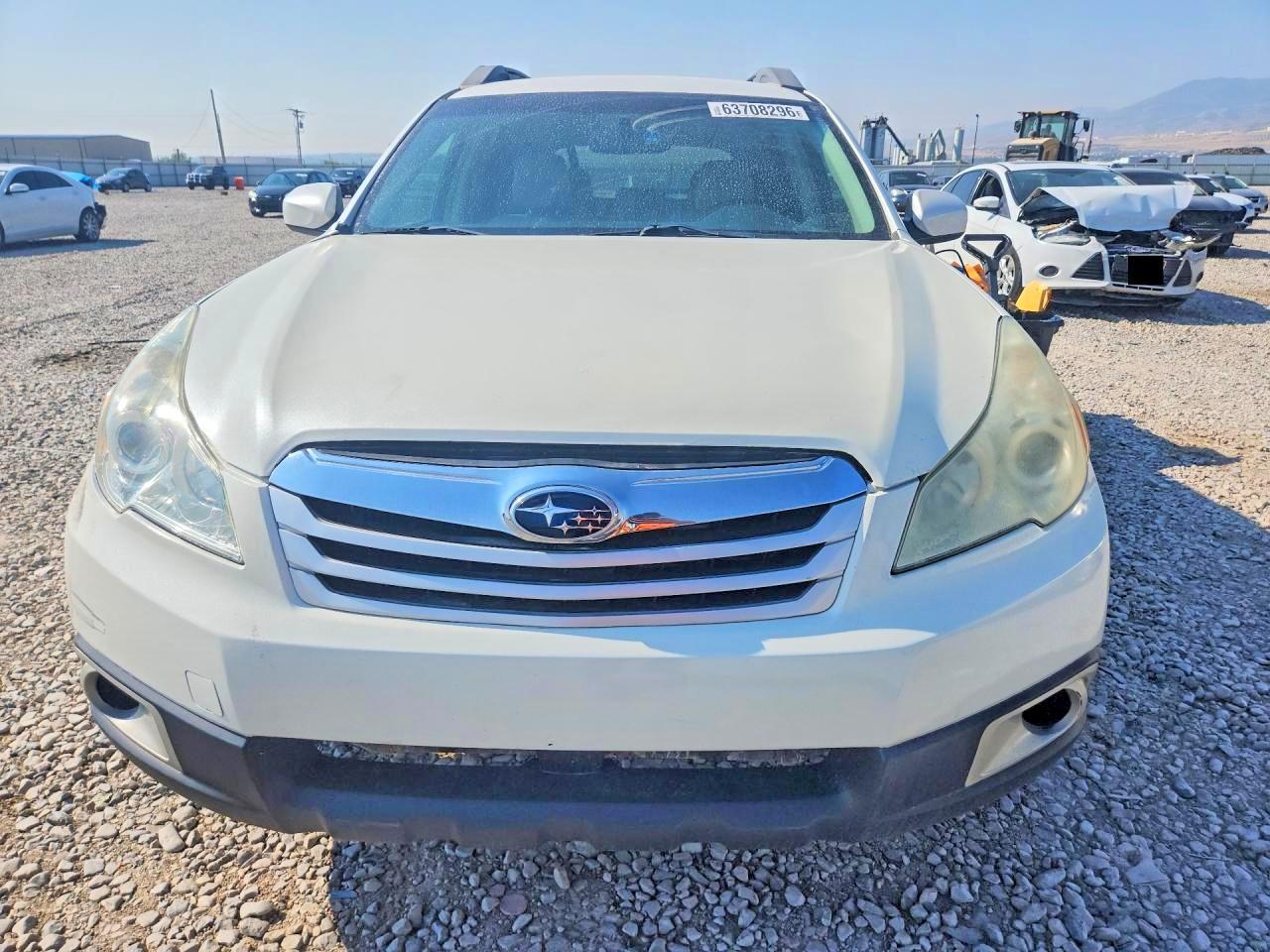 2010 Subaru Outback 2.5I Premium - Image 5