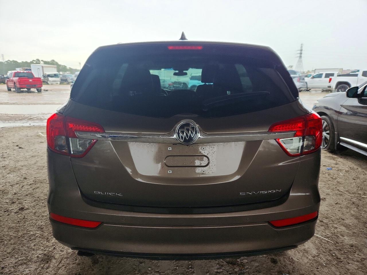 2017 Buick Envision Essence - Image 6
