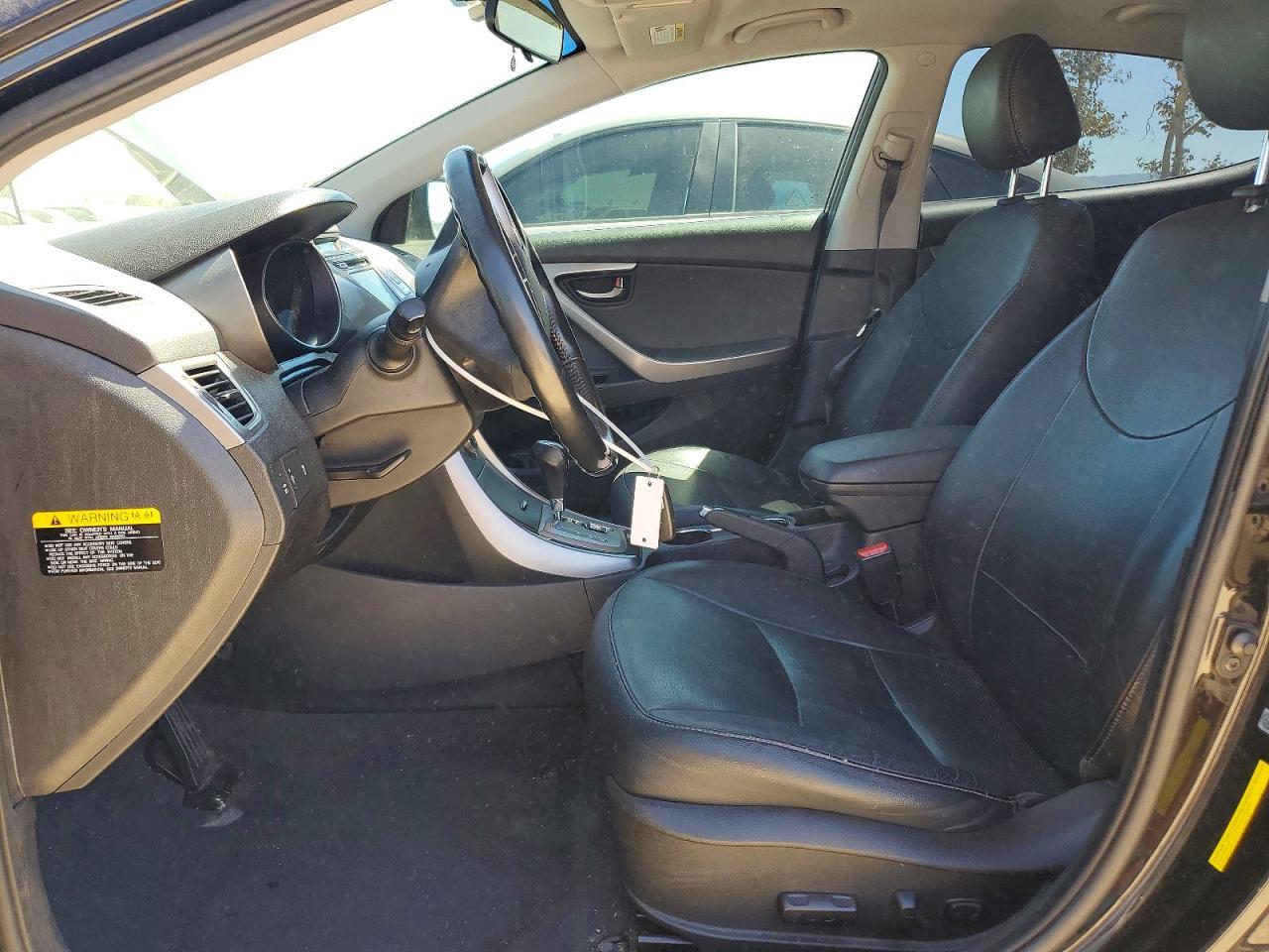 2013 Hyundai Elantra Limited - Image 7
