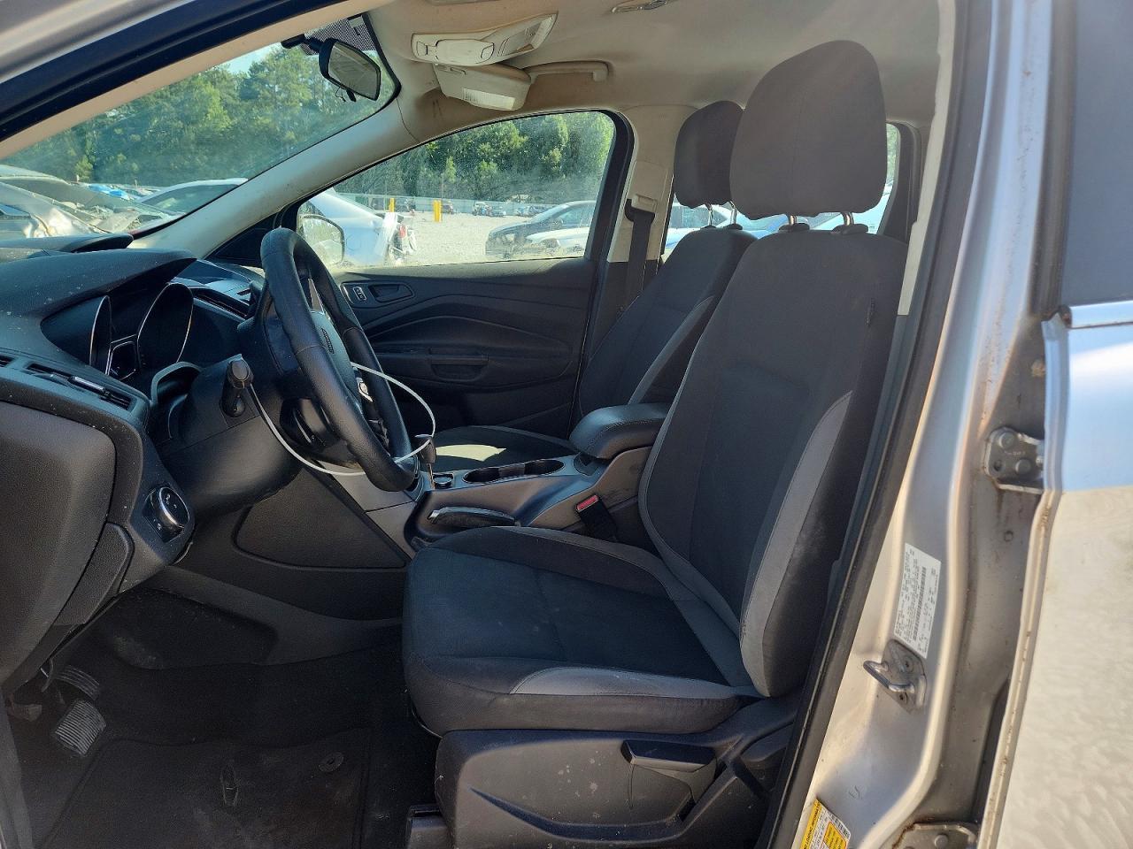 2014 Ford Escape S - Image 7