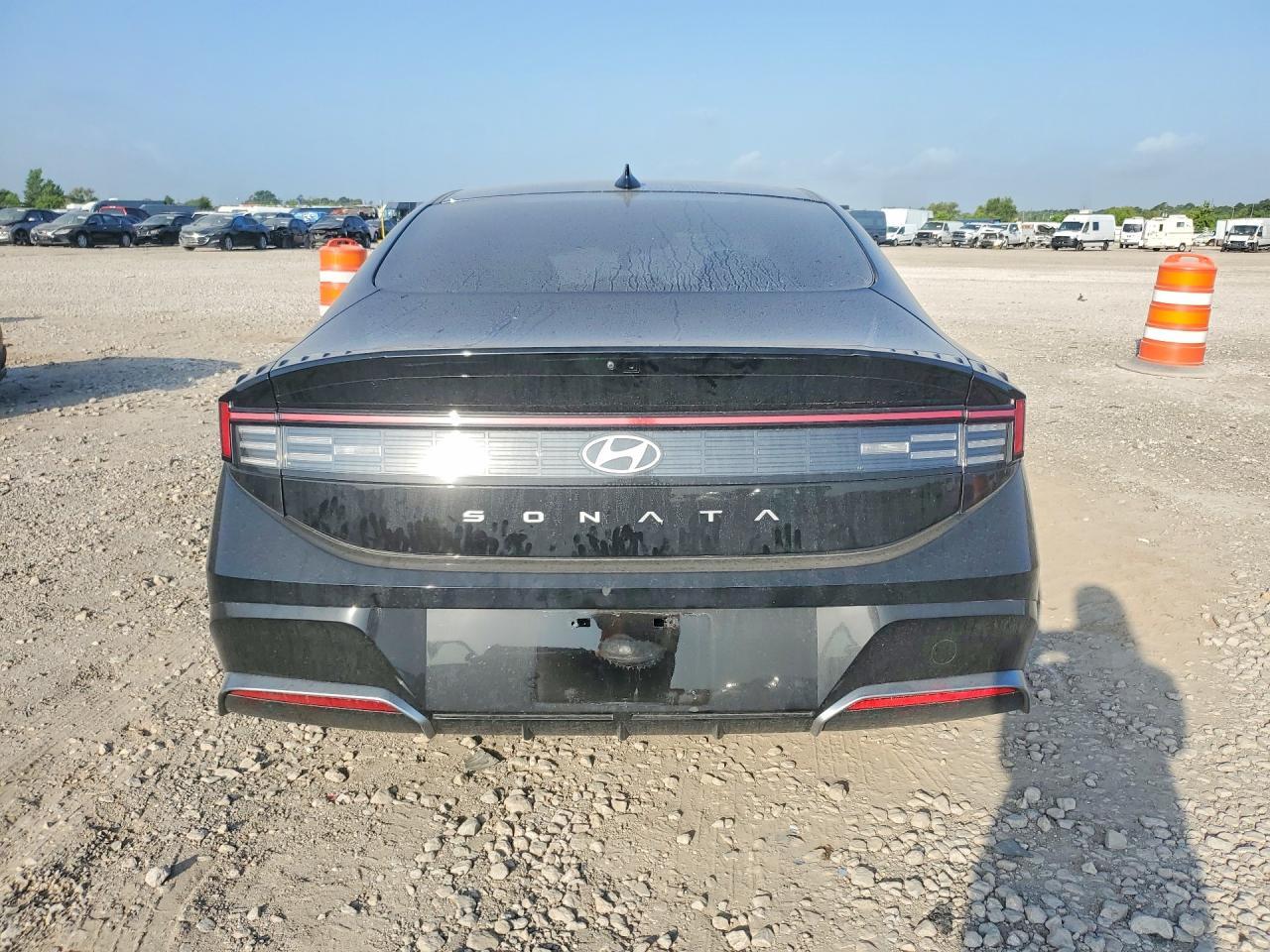 2025 Hyundai Sonata Sel - Image 6