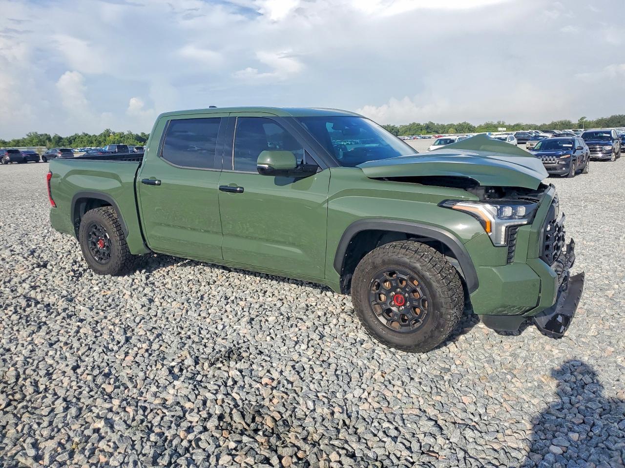 2022 Toyota Tundra Crewmax Limited - Image 4