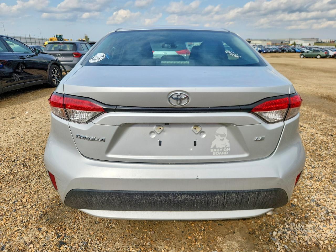 2022 Toyota Corolla Le - Image 6