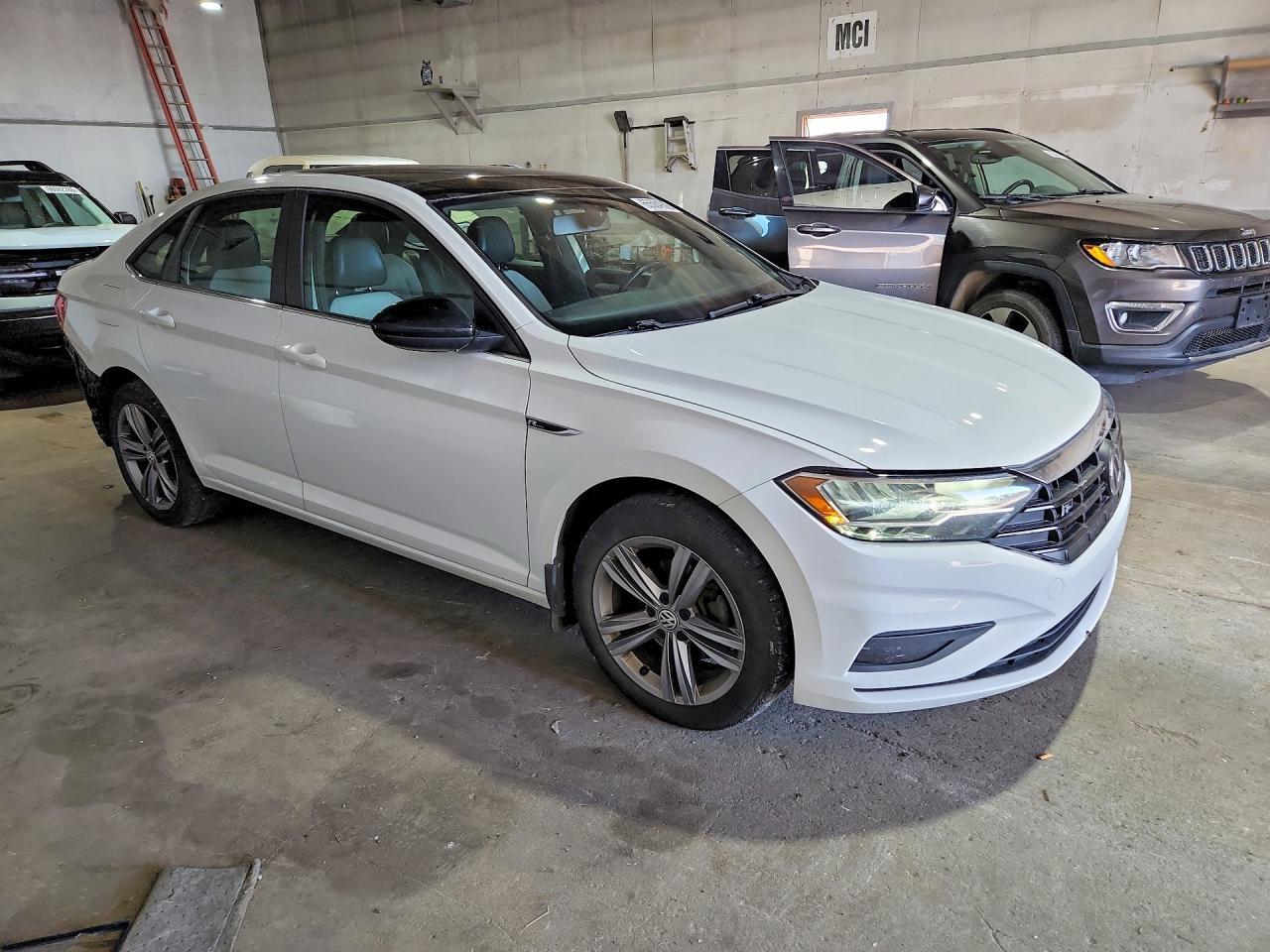 2019 Volkswagen Jetta S - Фото 4