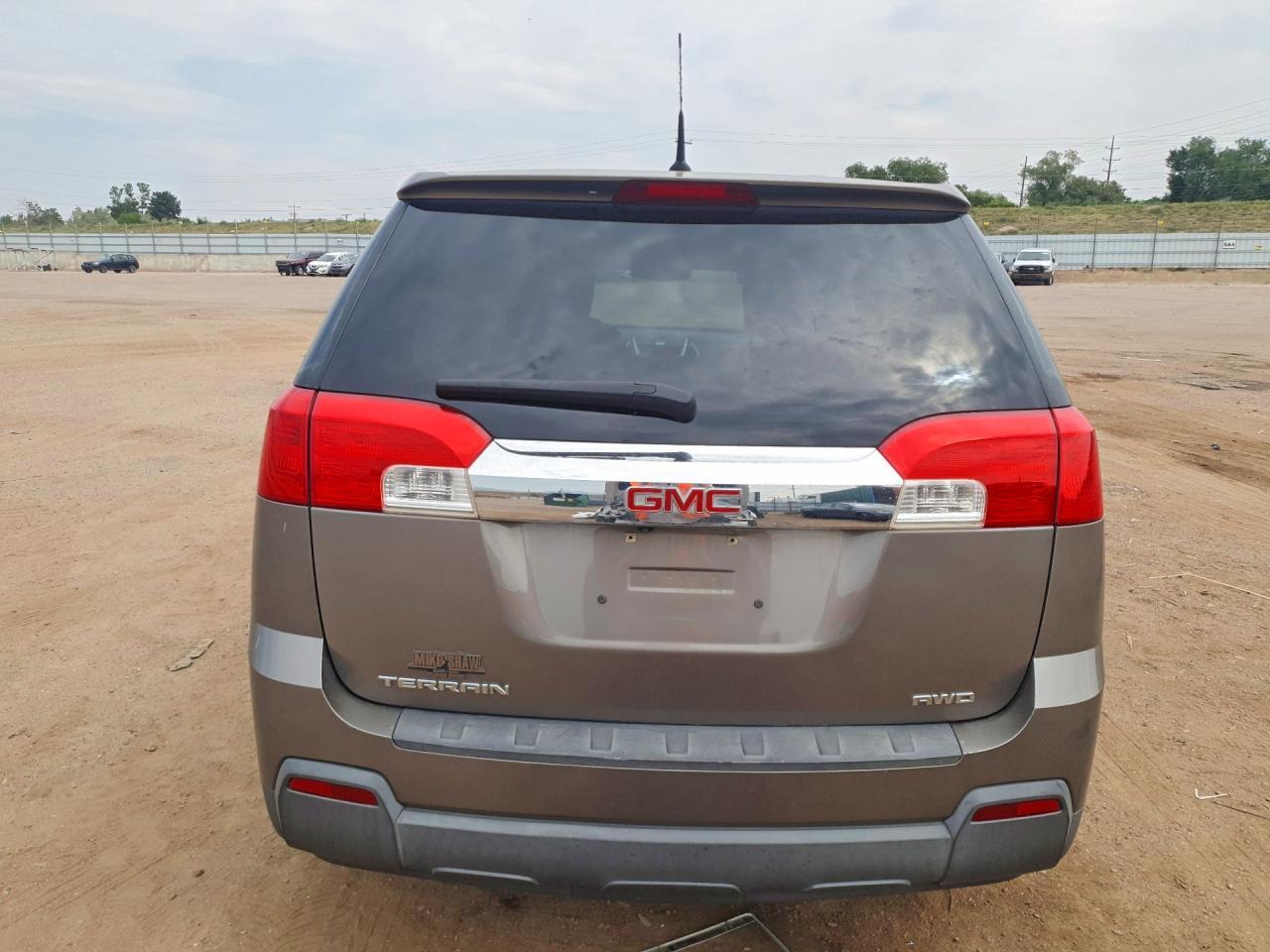 2011 GMC Terrain Sle - Image 6