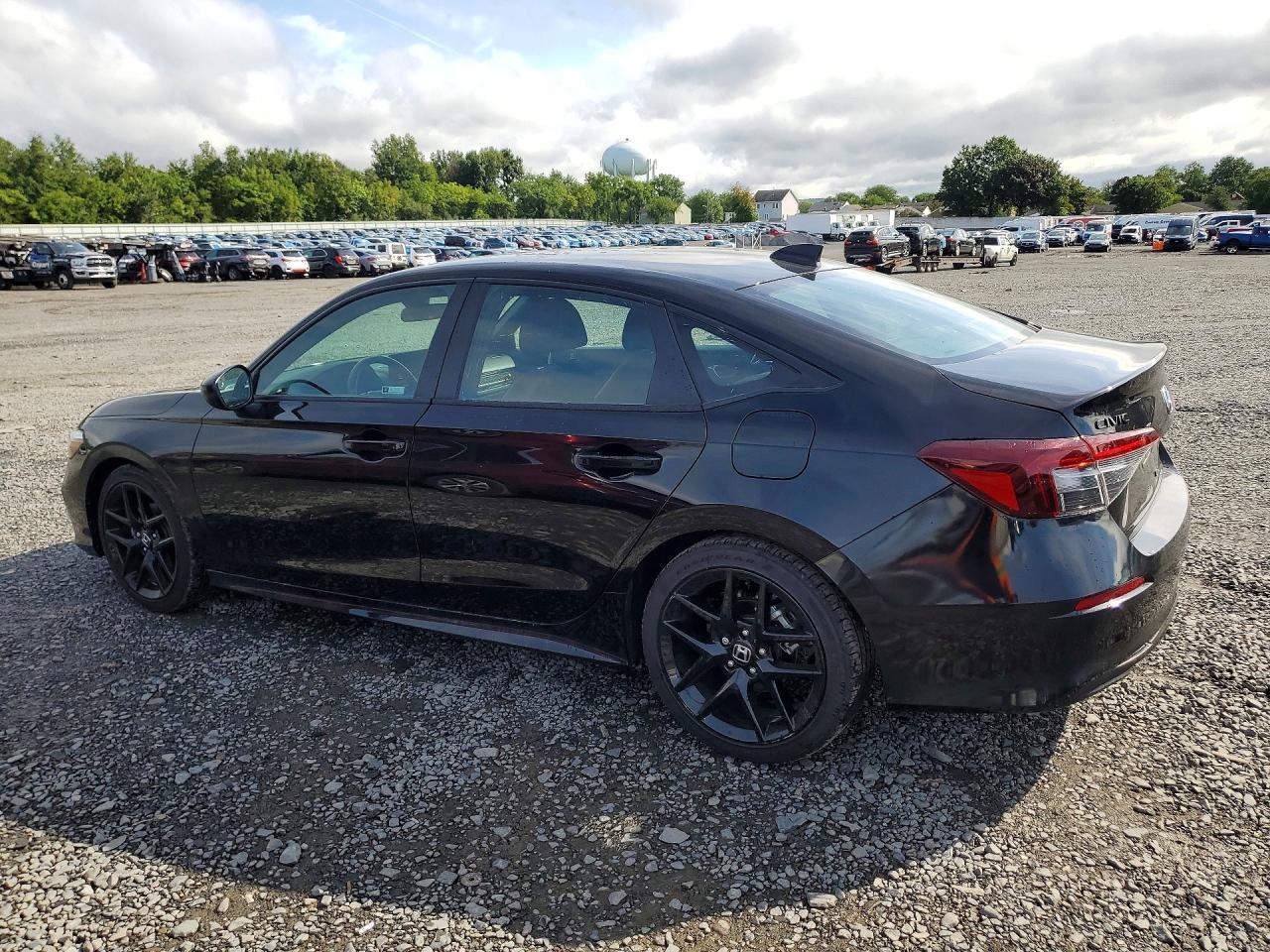 2026 Honda Civic Sport - Фото 2