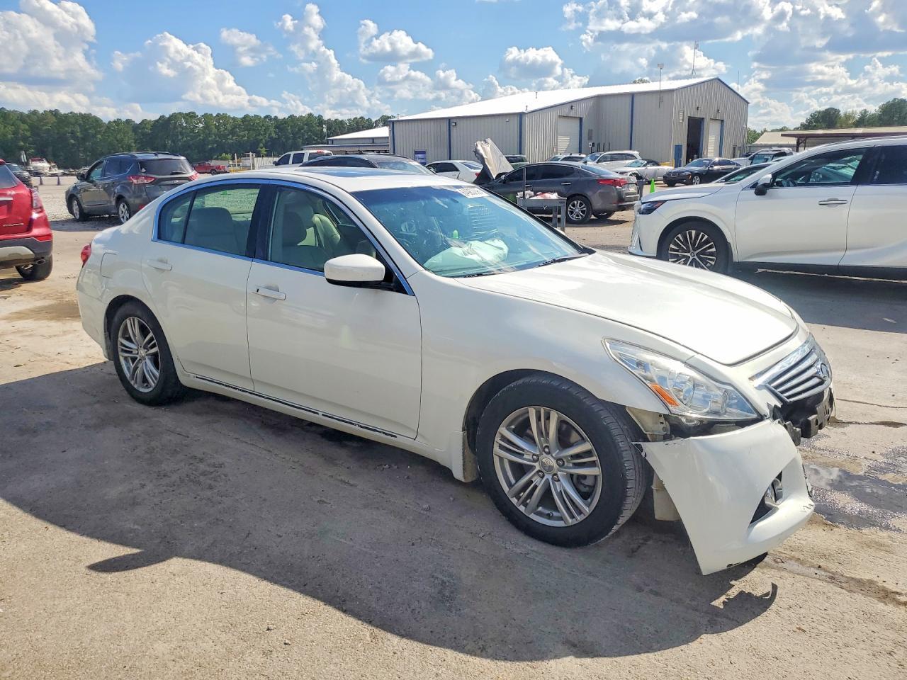 2010 Infiniti G37 Sedan Base - Image 4