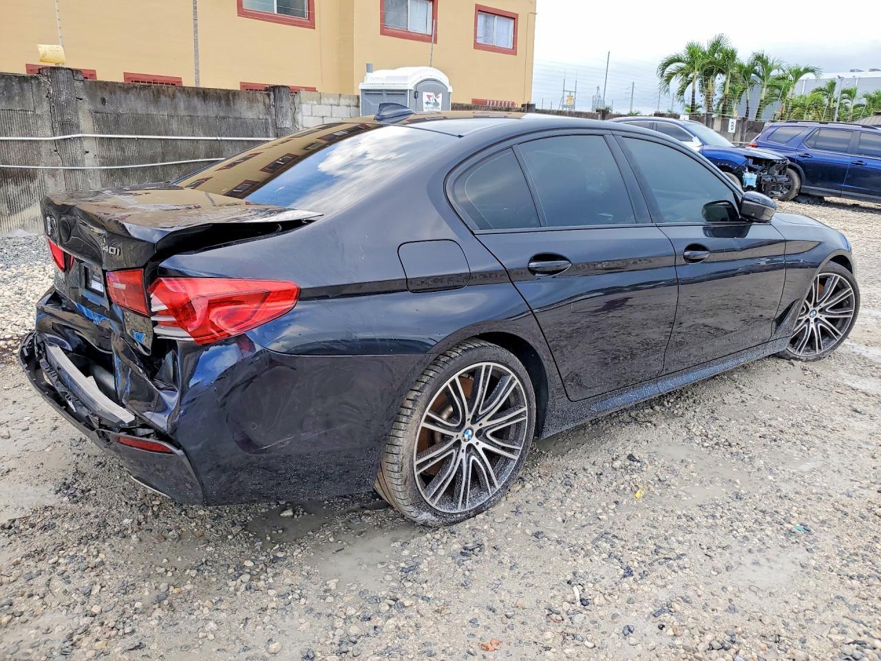 2020 BMW 540 I - Фото 3