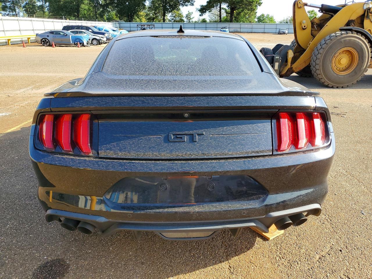 2021 Ford Mustang 2D - Image 6