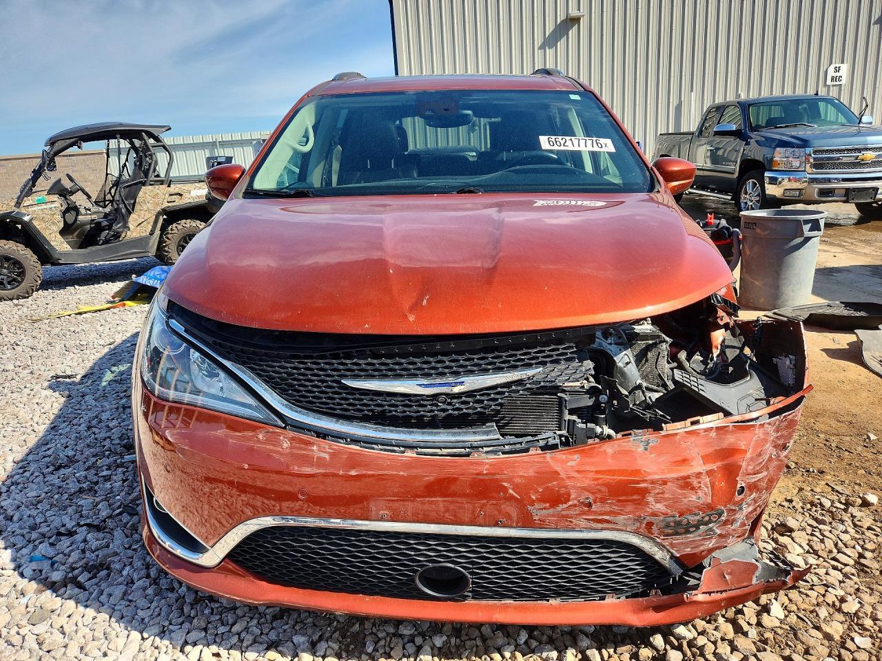 2018 Chrysler Pacifica Touring L Plus - Фото 5