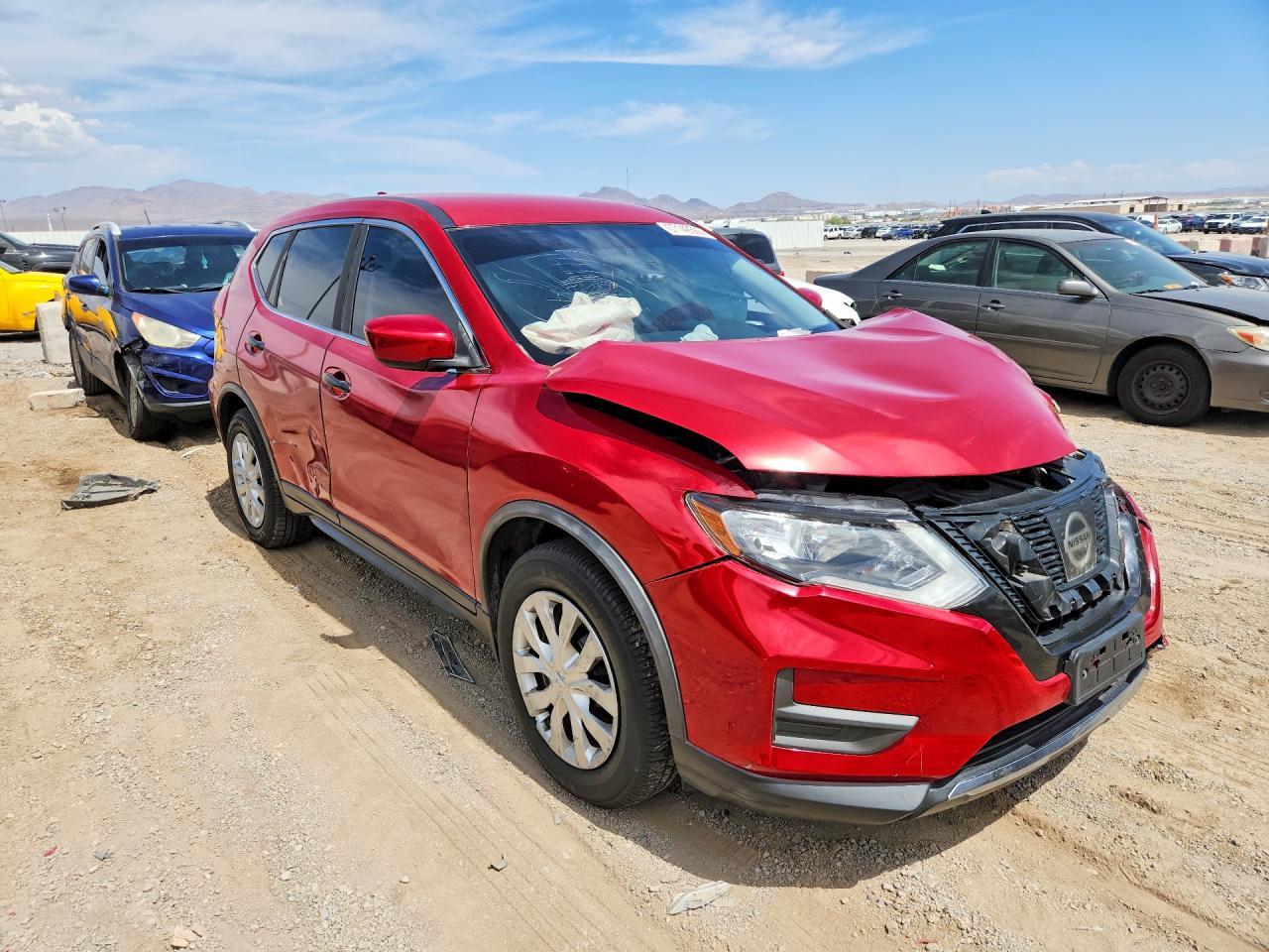 2017 Nissan Rogue S - Image 4