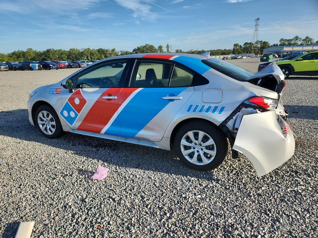 2026 Toyota Corolla Hybrid Le - Image 2