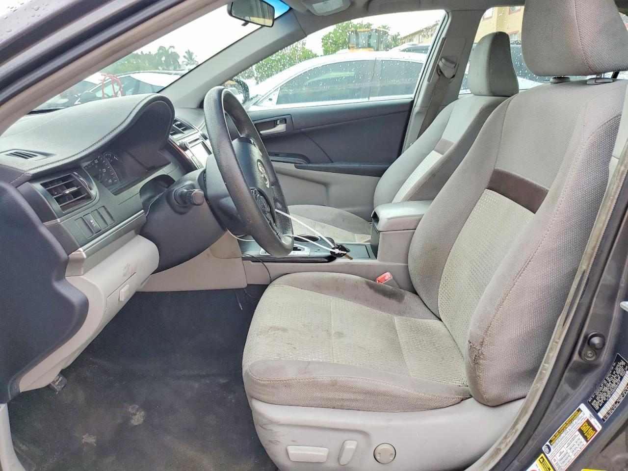 2012 Toyota Camry Le - Image 7