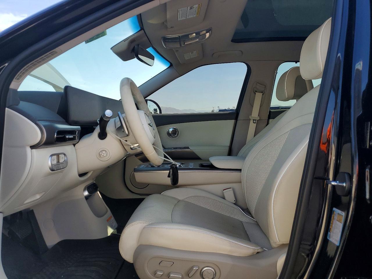 2025 Genesis Gv60 Advanced - Image 7