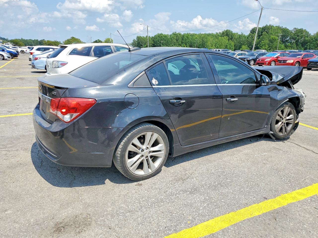 2015 Chevrolet Cruze Ltz - Image 3
