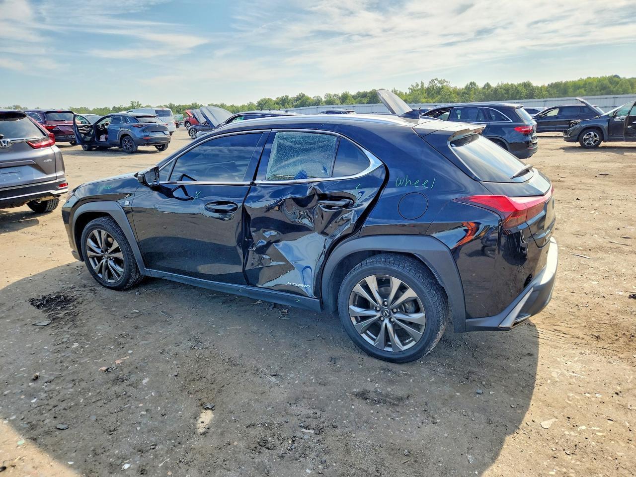 2019 Lexus Ux 250H - Image 2