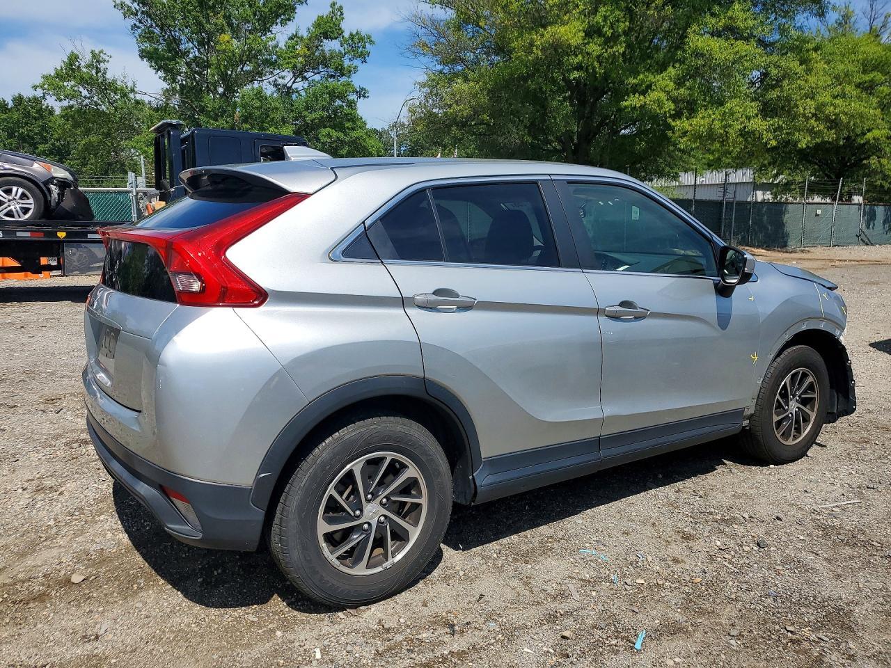 2020 Mitsubishi Eclipse Cross Es - Фото 3