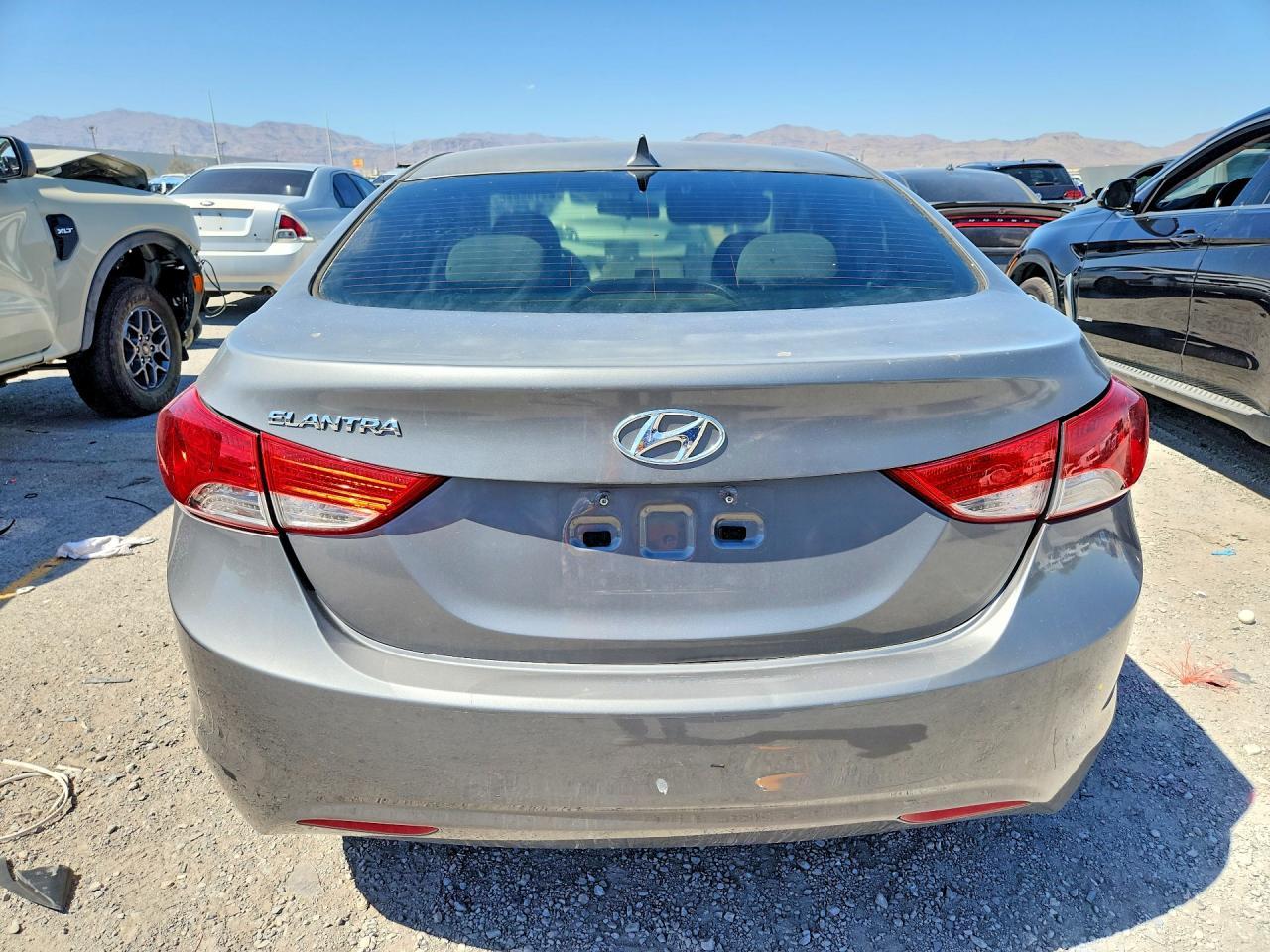 2013 Hyundai Elantra Gls - Фото 6