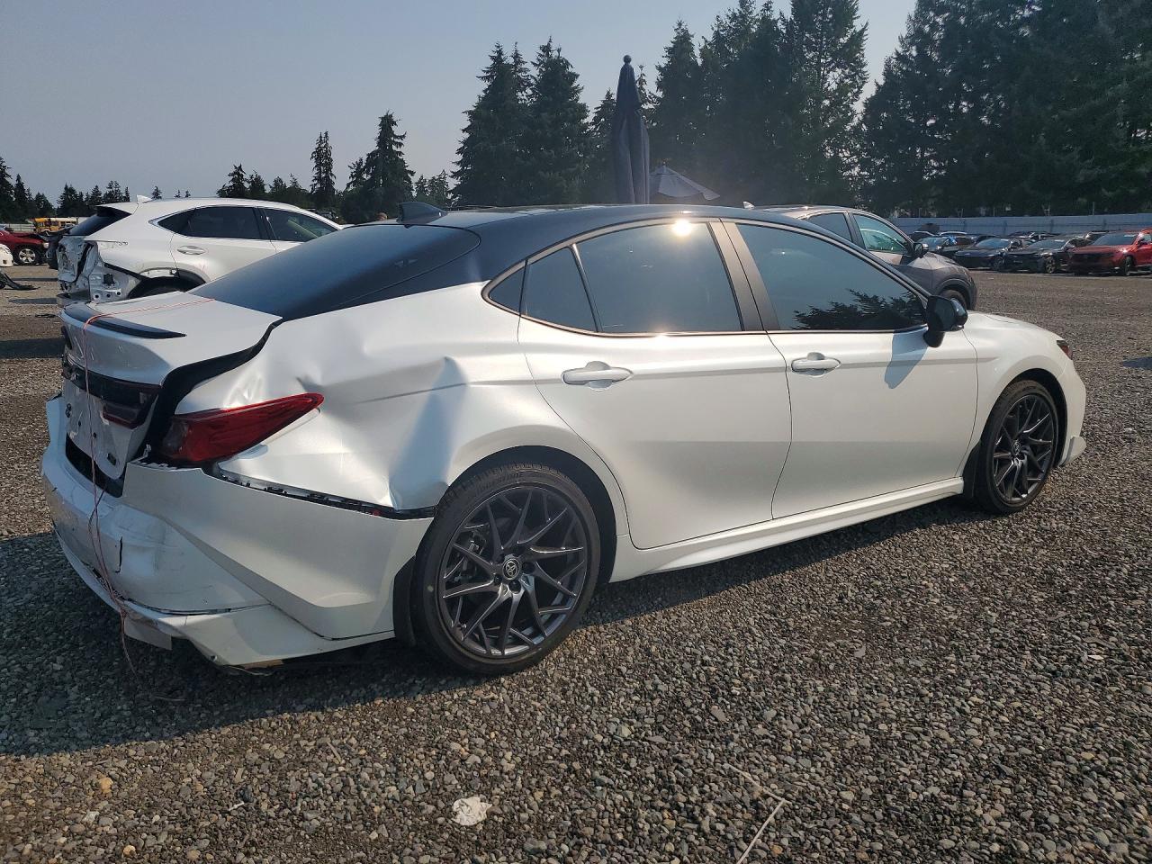 2025 Toyota Camry Xse - Фото 3