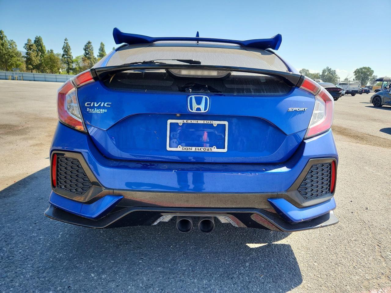 2017 Honda Civic Sport - Image 6