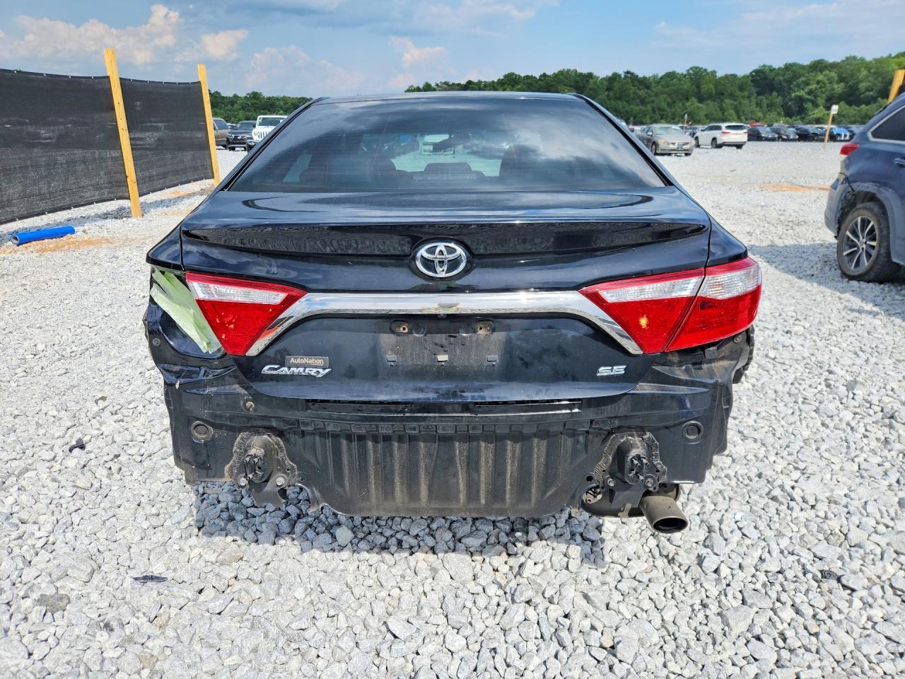 2016 Toyota Camry Se - Фото 6