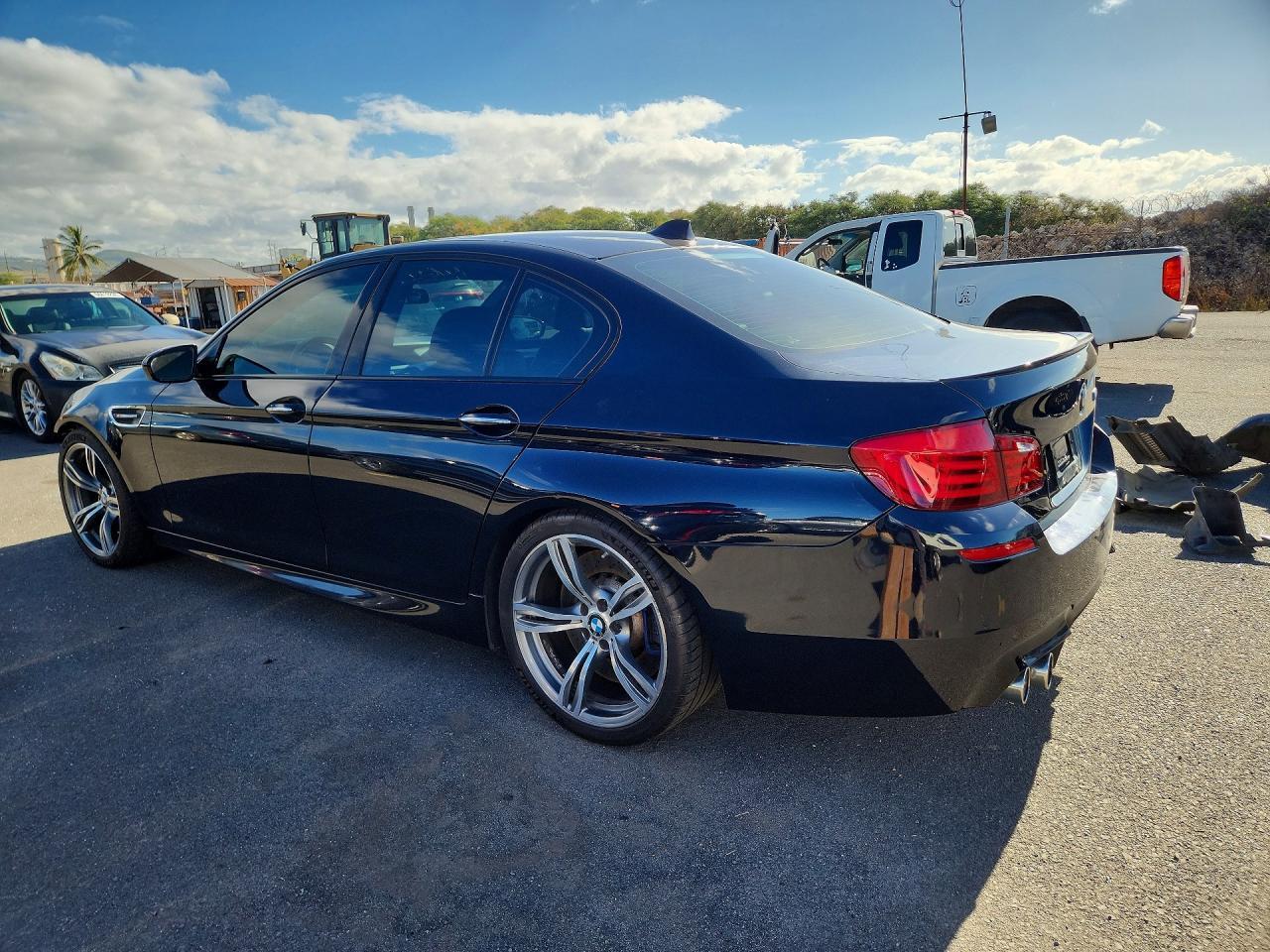 2013 BMW M5 - Фото 2