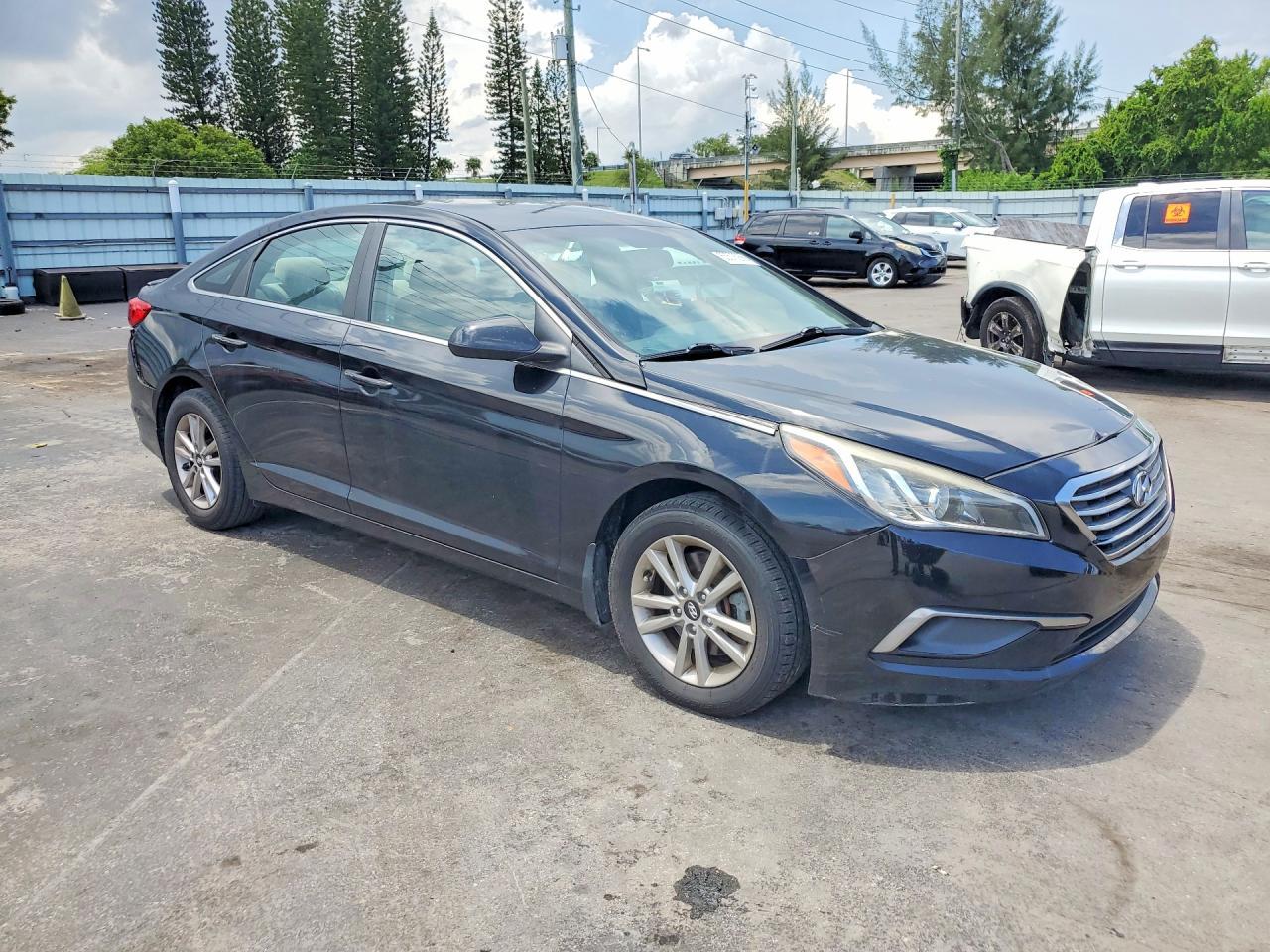 2016 Hyundai Sonata Se - Фото 4