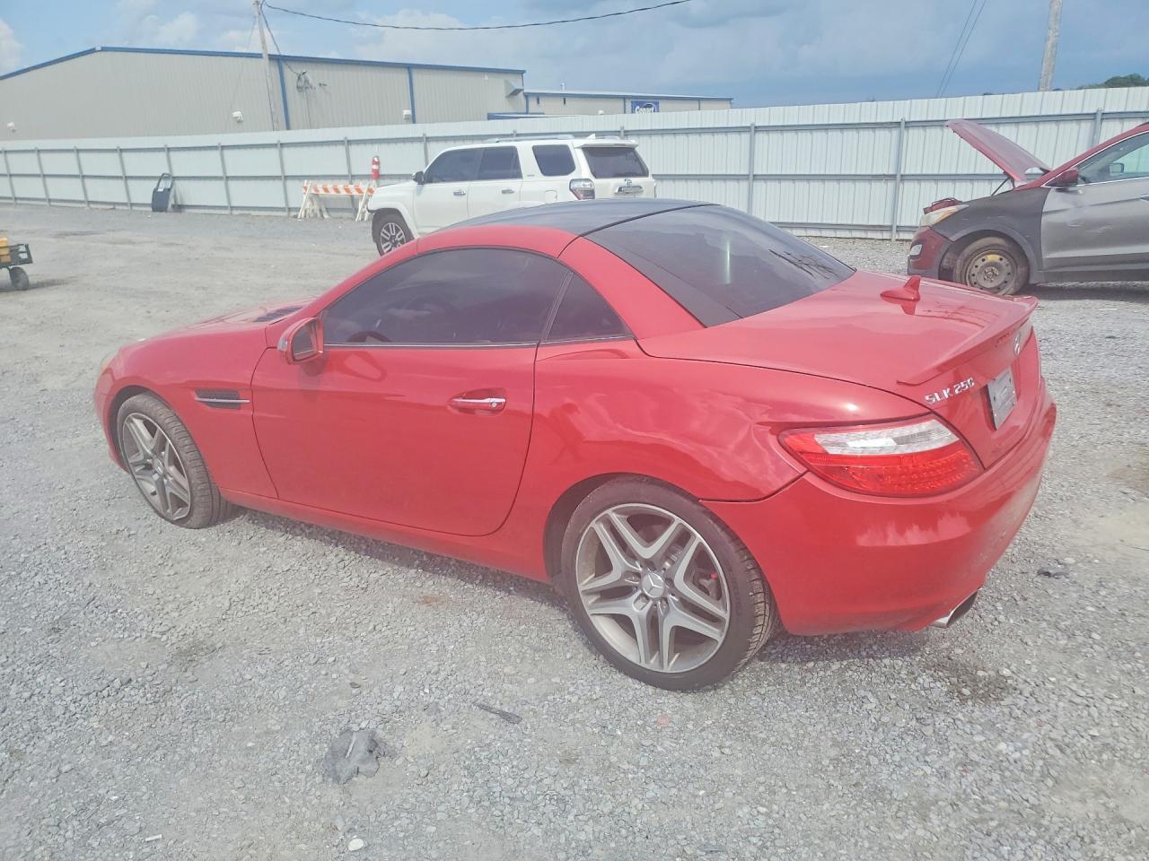 2015 Mercedes-Benz Slk 250 - Image 2