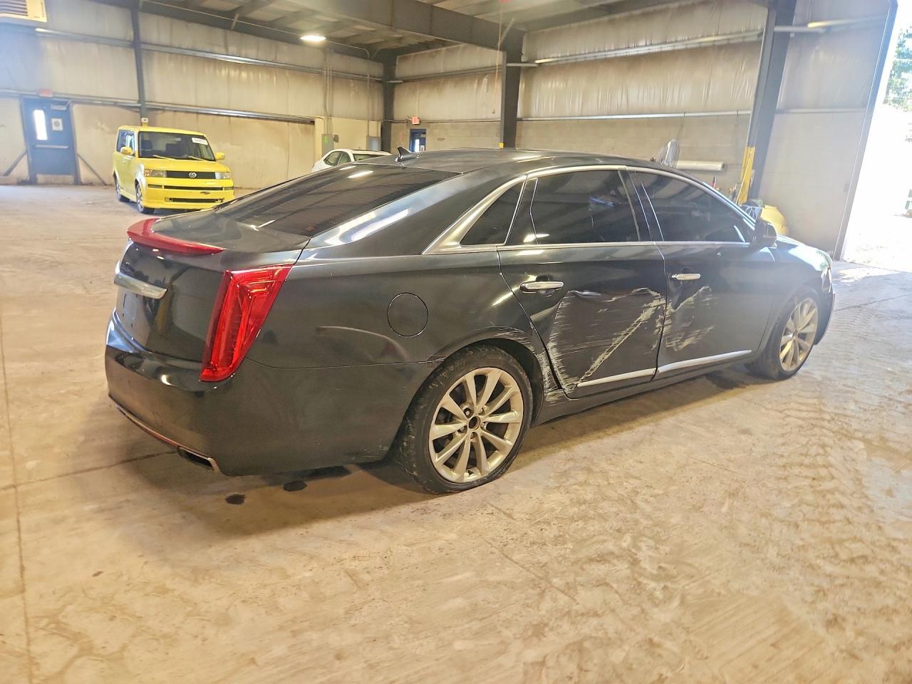 2014 Cadillac Xts Luxury Collection - Image 3