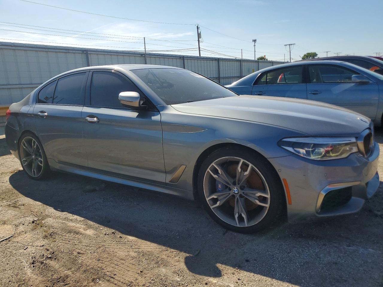 2018 BMW M550Xi - Фото 4