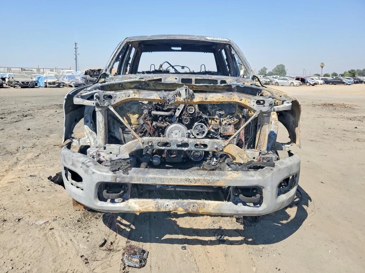 2022 Ram 2500 Tradesman - Фото 5