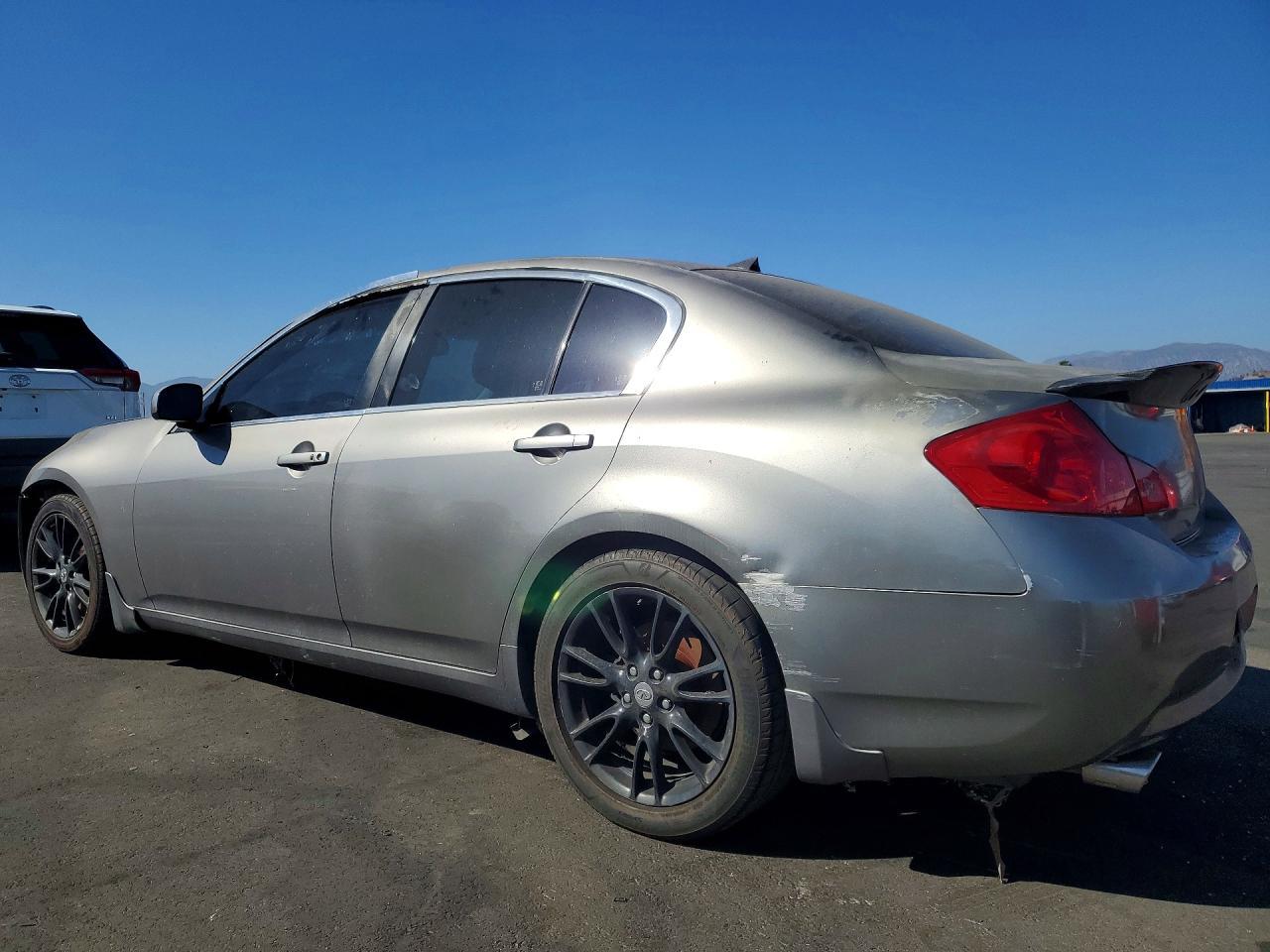 2008 Infiniti G35 Base - Фото 2