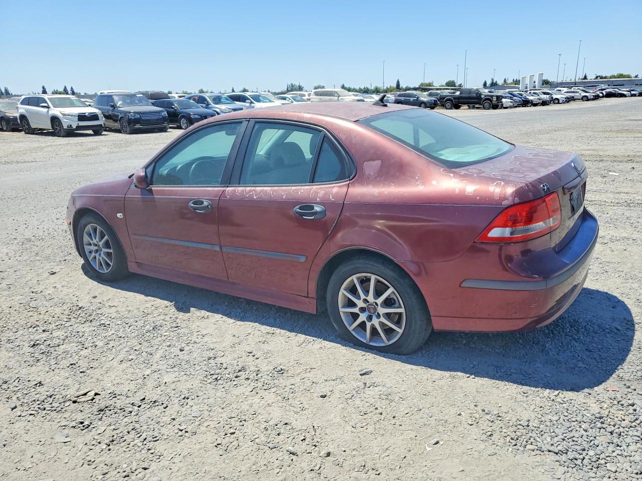 2004 Saab 9-3 Arc - Image 2