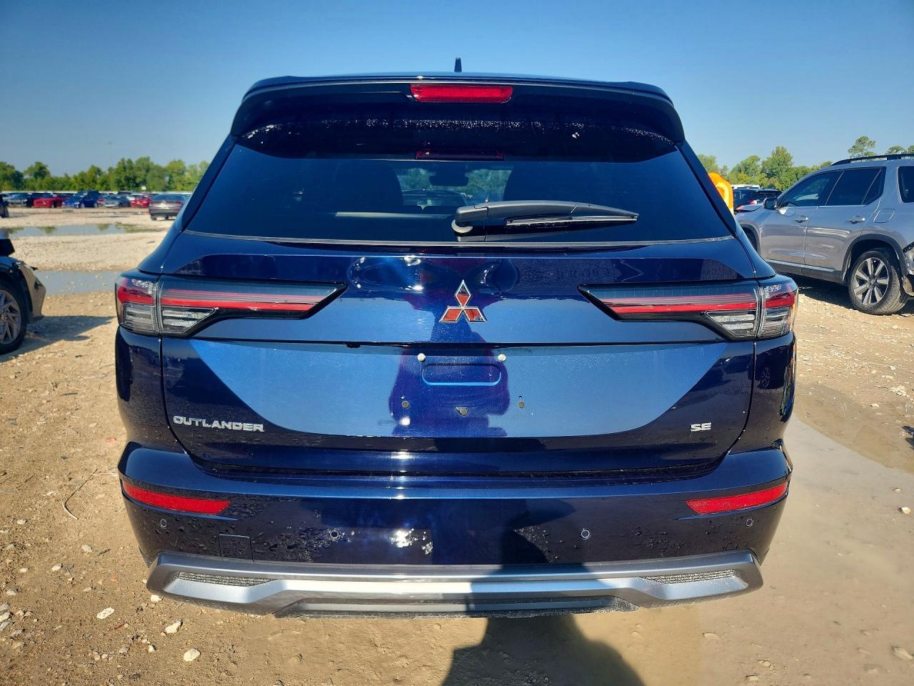 2025 Mitsubishi Outlander Se - Image 6