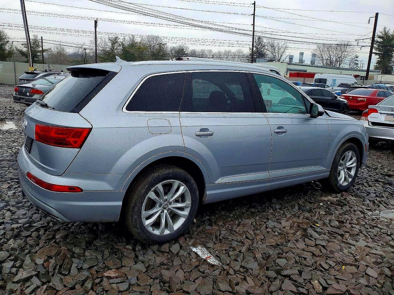 2019 Audi Q7 - Фото 3