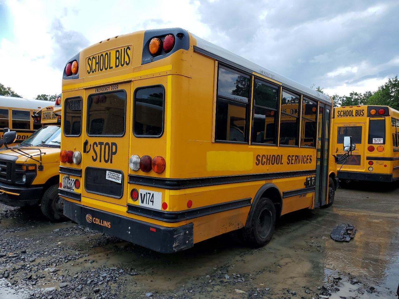 2016 Chevrolet Express School Bus - Фото 4