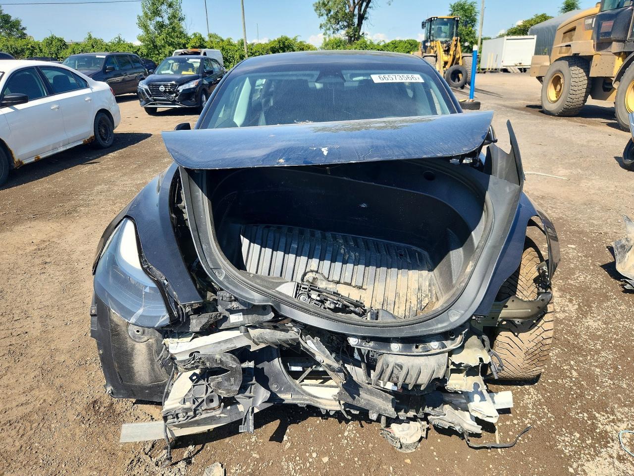 2023 Tesla Model 3 - Image 5
