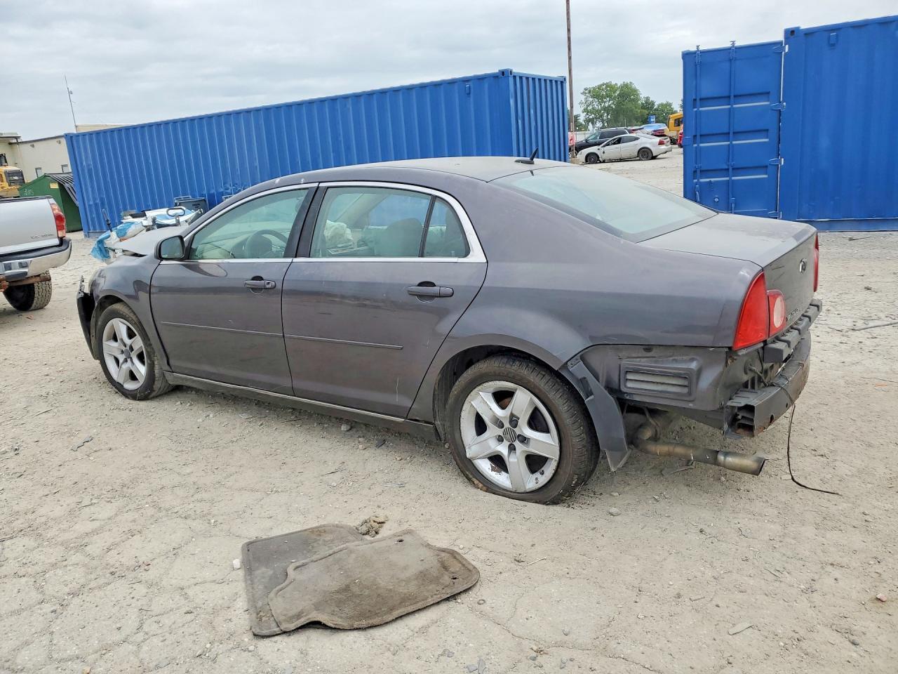 2010 Chevrolet Malibu 1Lt - Фото 2