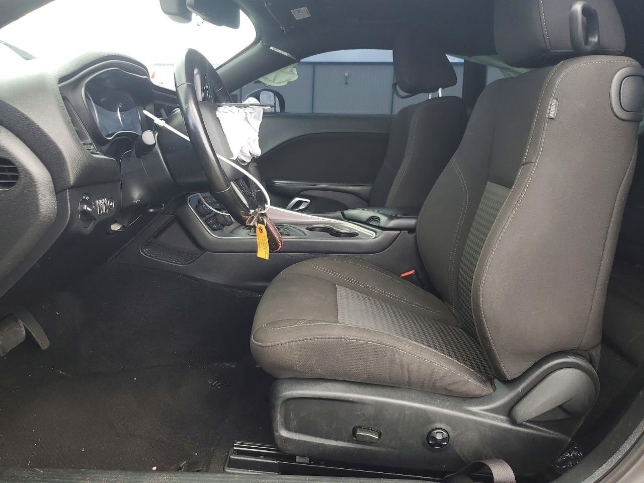 2021 Dodge Challenger Sxt - Image 7