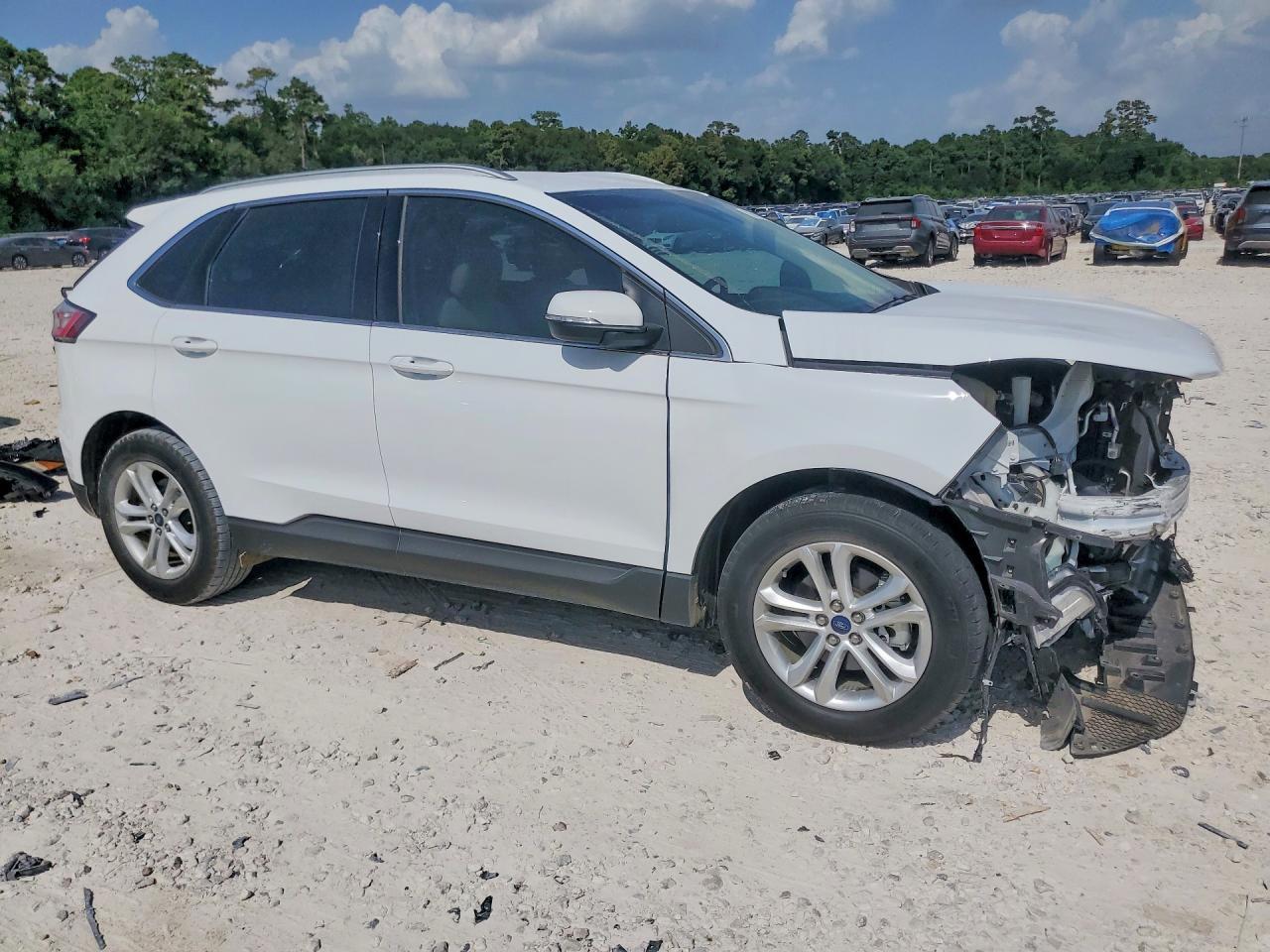 2019 Ford Edge Sel - Image 4