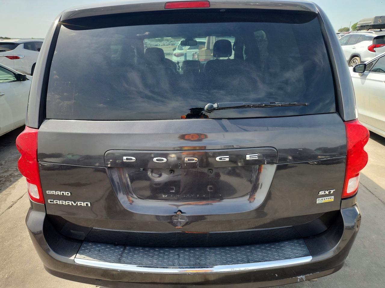 2019 Dodge Grand Caravan Sxt - Image 6