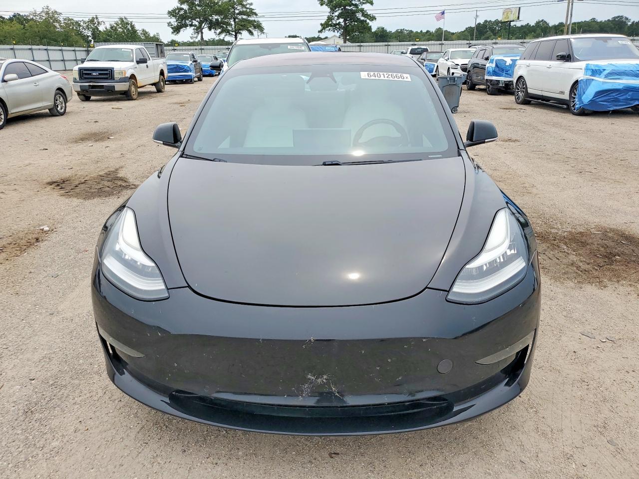 2018 Tesla Model 3 - Фото 5