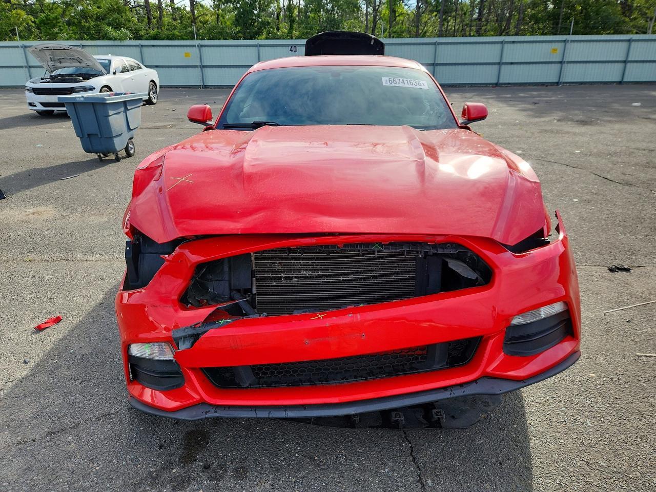 2017 Ford Mustang V6 Coupe - Фото 5
