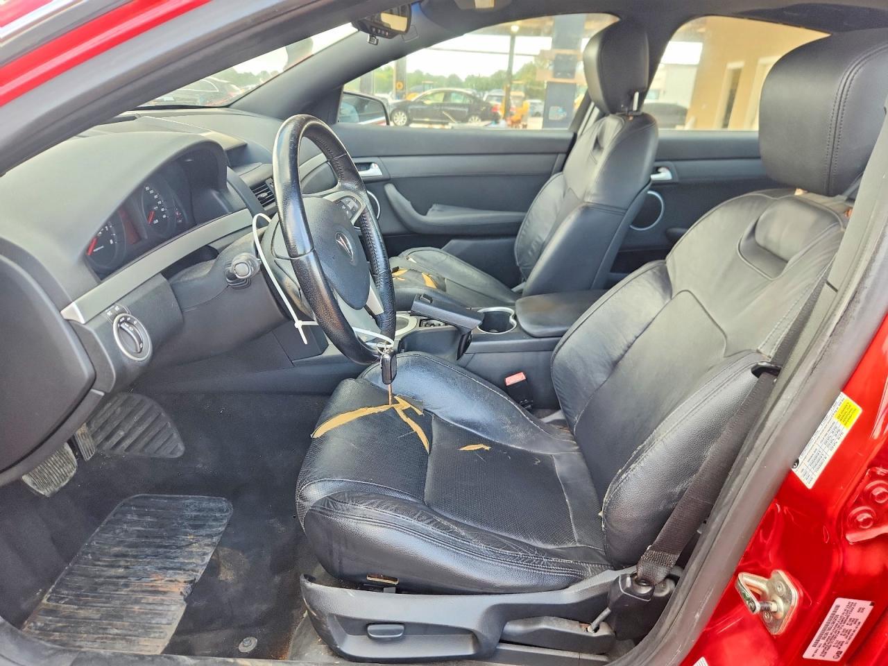 2009 Pontiac G8 - Image 7