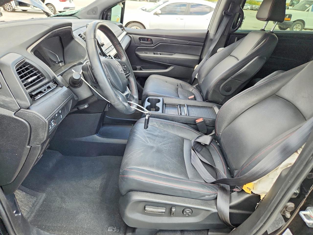 2024 Honda Odyssey Sport - Image 7