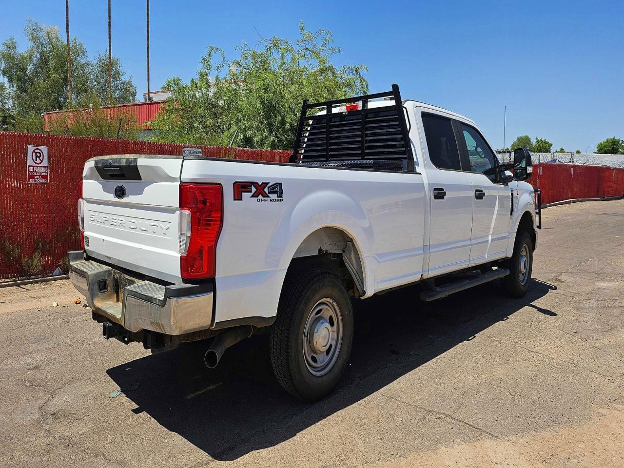 2022 Ford F250 Super Duty - Фото 4