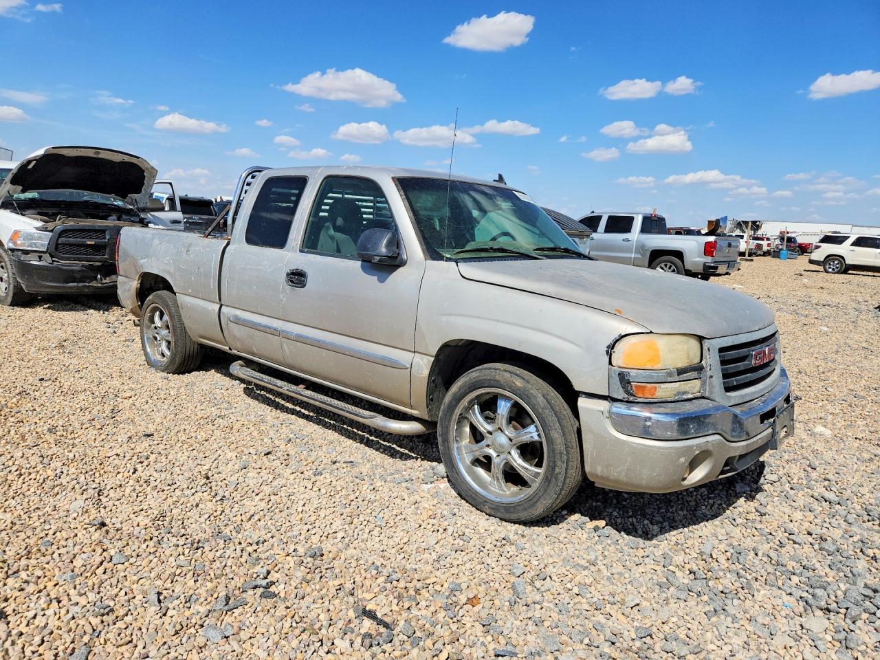 2006 GMC New Sierra C1500 - Фото 4