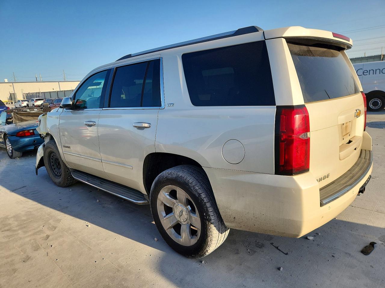 2015 Chevrolet Tahoe C1500 Ltz - Фото 2