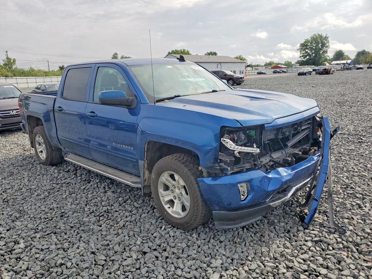 2017 Chevrolet Silverado K1500 Lt - Image 4